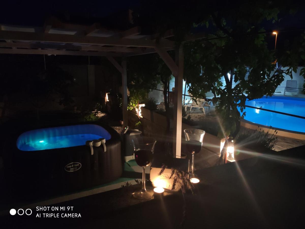 Vila Sentio Mare-Apartments Livaic Zeljko ピロヴァッツ エクステリア 写真