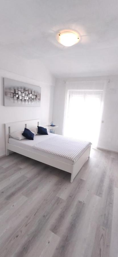Vila Sentio Mare-Apartments Livaic Zeljko ピロヴァッツ エクステリア 写真